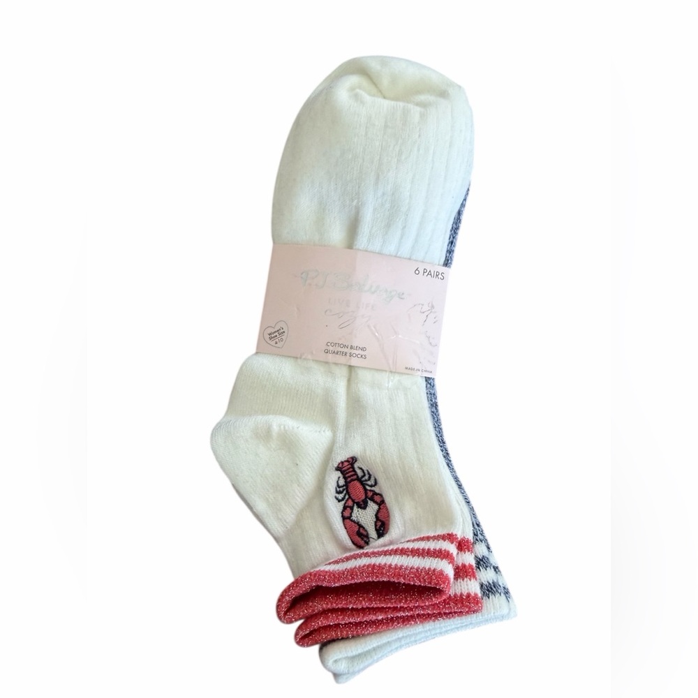 NWT - PJ Salvage Women's Lobster and Starfish 6 Pack Quarter Socks set.